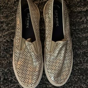 Sz 7 Sperry Slip On Sneakers
